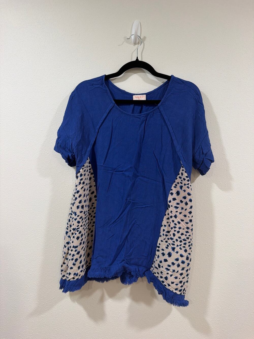 HAILEY & CO WHO'S THAT PRINTED PANEL TOP